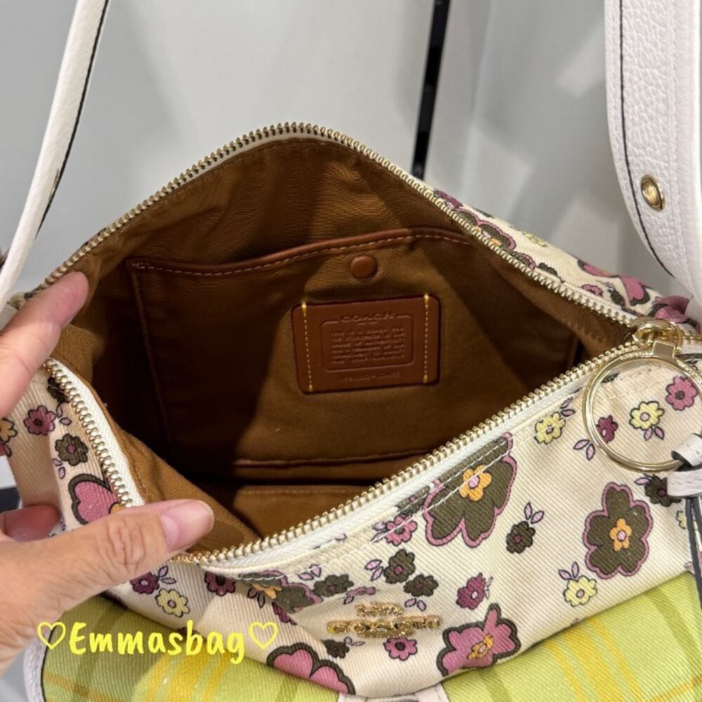 Coach Cargo Shoulder Bag With Floral Print CDW55 Chalk/Daisy - Picture 8 of 15